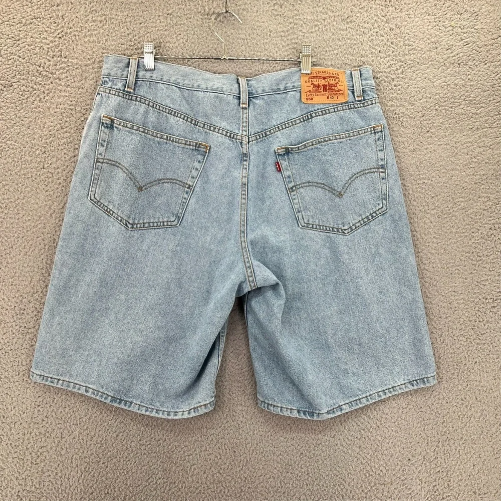 VTG Levi's 550 Relaxed Fit‎ Blue Denim Jean Shorts Men's 40 (Fits 38x10) 90s USA